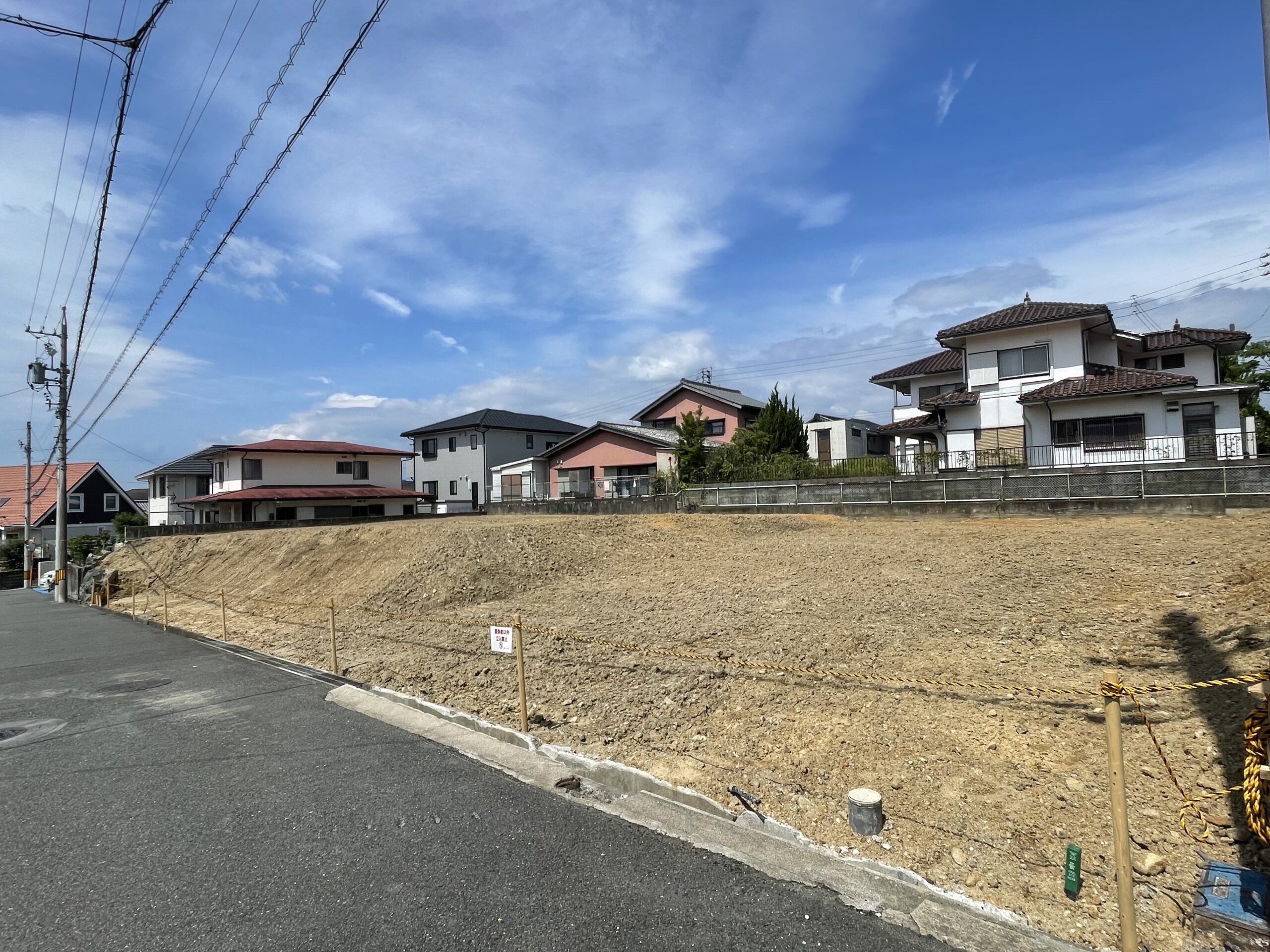 【大人気エリア】四日市市大谷台 ３区画土地販売！大谷台1丁目バス停まで徒歩約3分（建築条件付き）